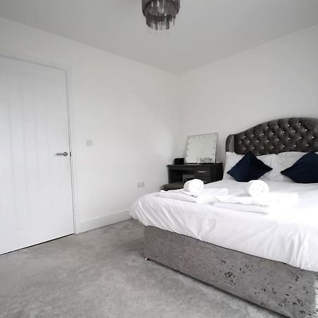 Beaulieu Park - Sleeps 10 - Chelmsford Villa Broomfield  Екстериор снимка