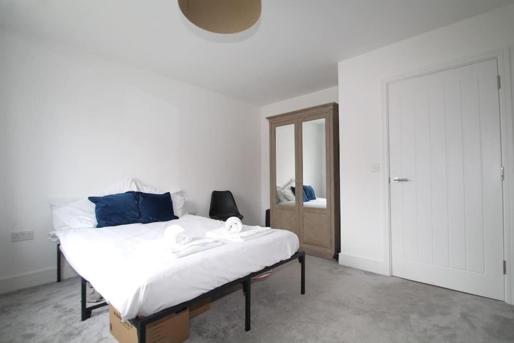 Beaulieu Park - Sleeps 10 - Chelmsford Villa Broomfield  Екстериор снимка