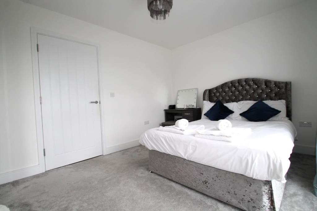 Beaulieu Park - Sleeps 10 - Chelmsford Villa Broomfield  Екстериор снимка