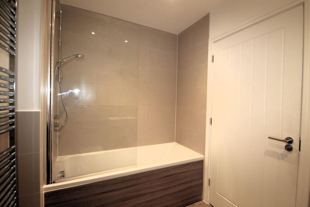 Beaulieu Park - Sleeps 10 - Chelmsford Villa Broomfield  Екстериор снимка